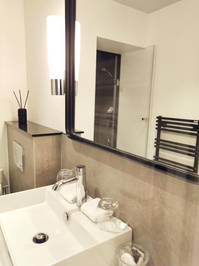 Standard Room,933749665:JPEG