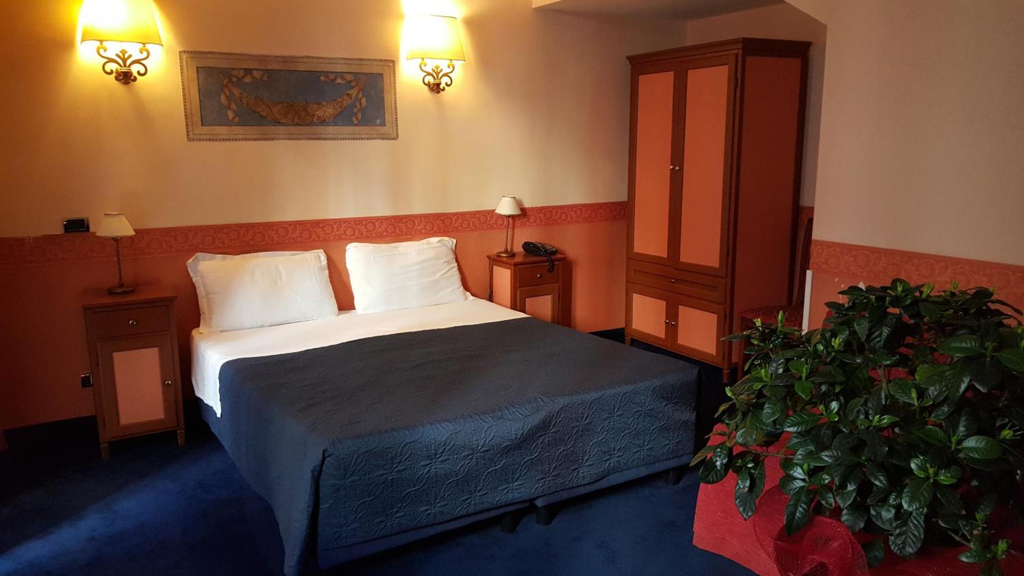 Classic Double or Twin Room
