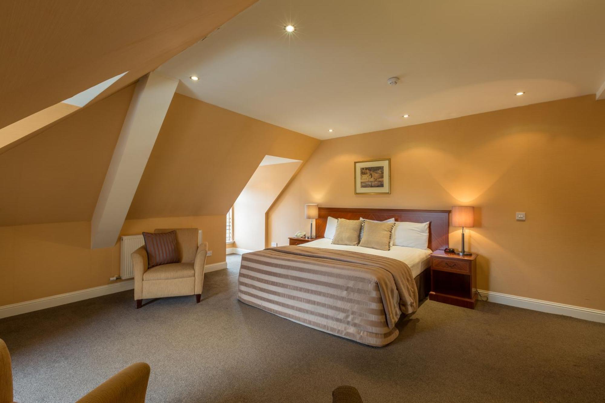 Executive Double or Twin Room Castle Courtyard or Garden Location
