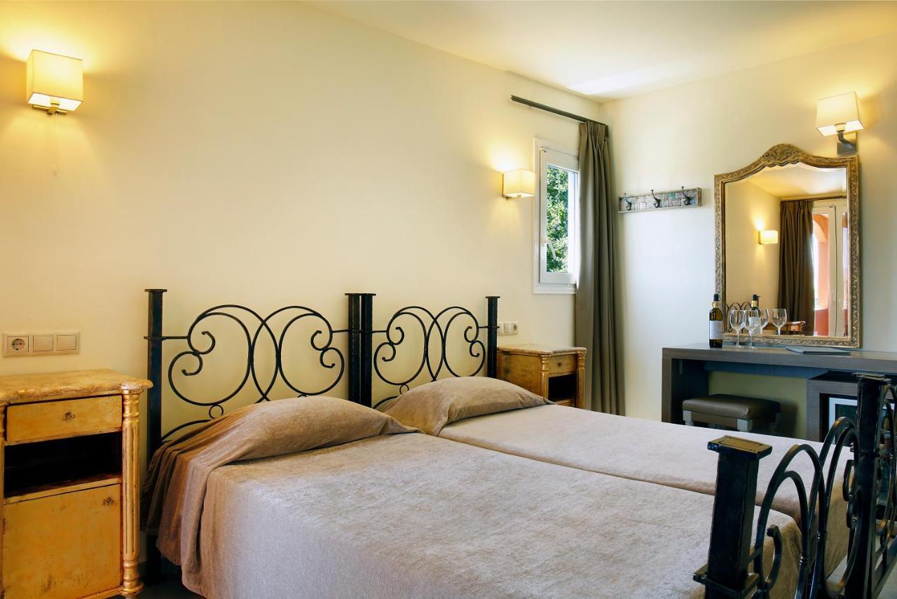 Double Room Mountain View