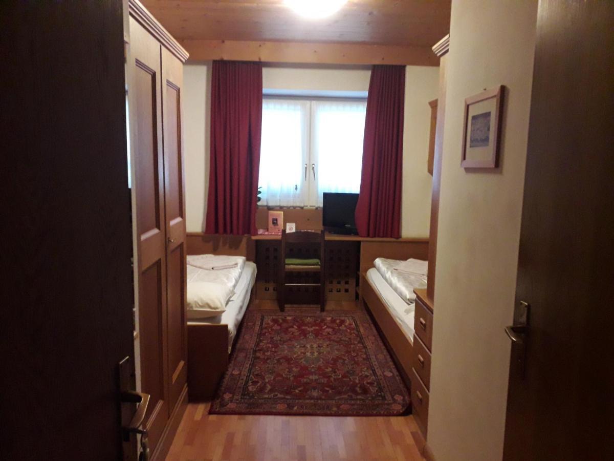 Budget Twin Room