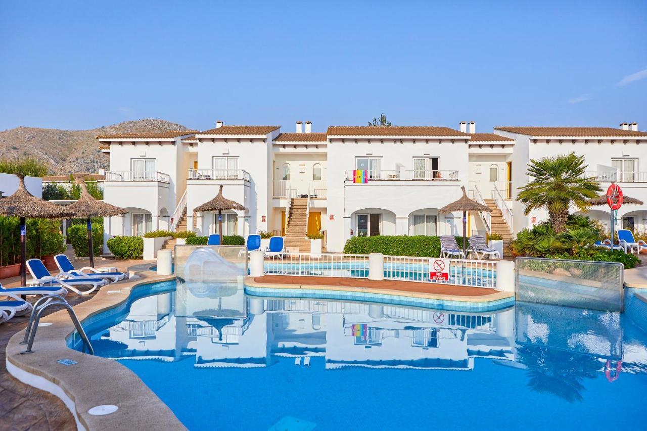 Premium Pool View