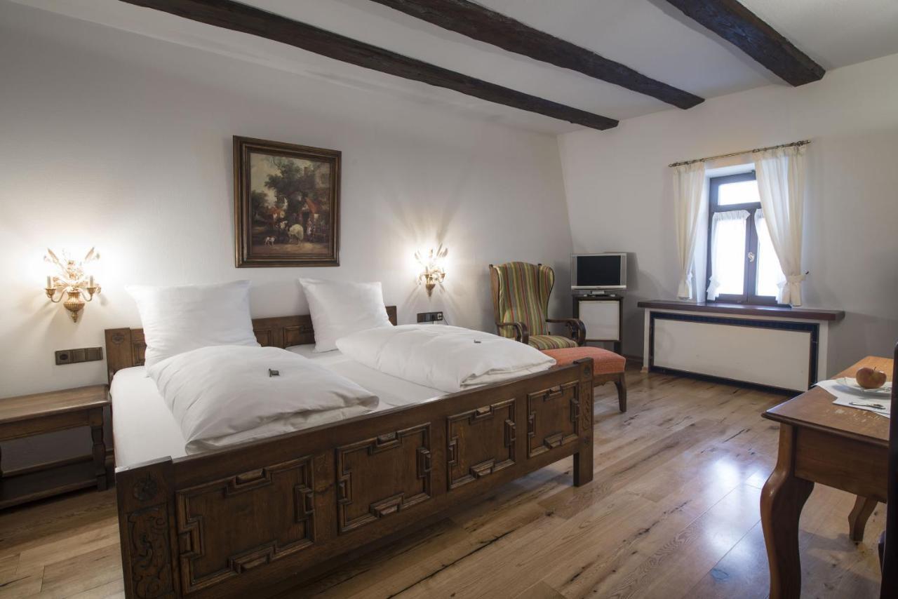 Großes Doppelzimmer