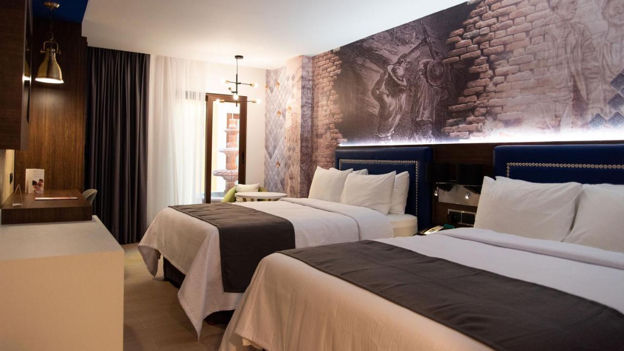 Standard Room Two Queen Beds