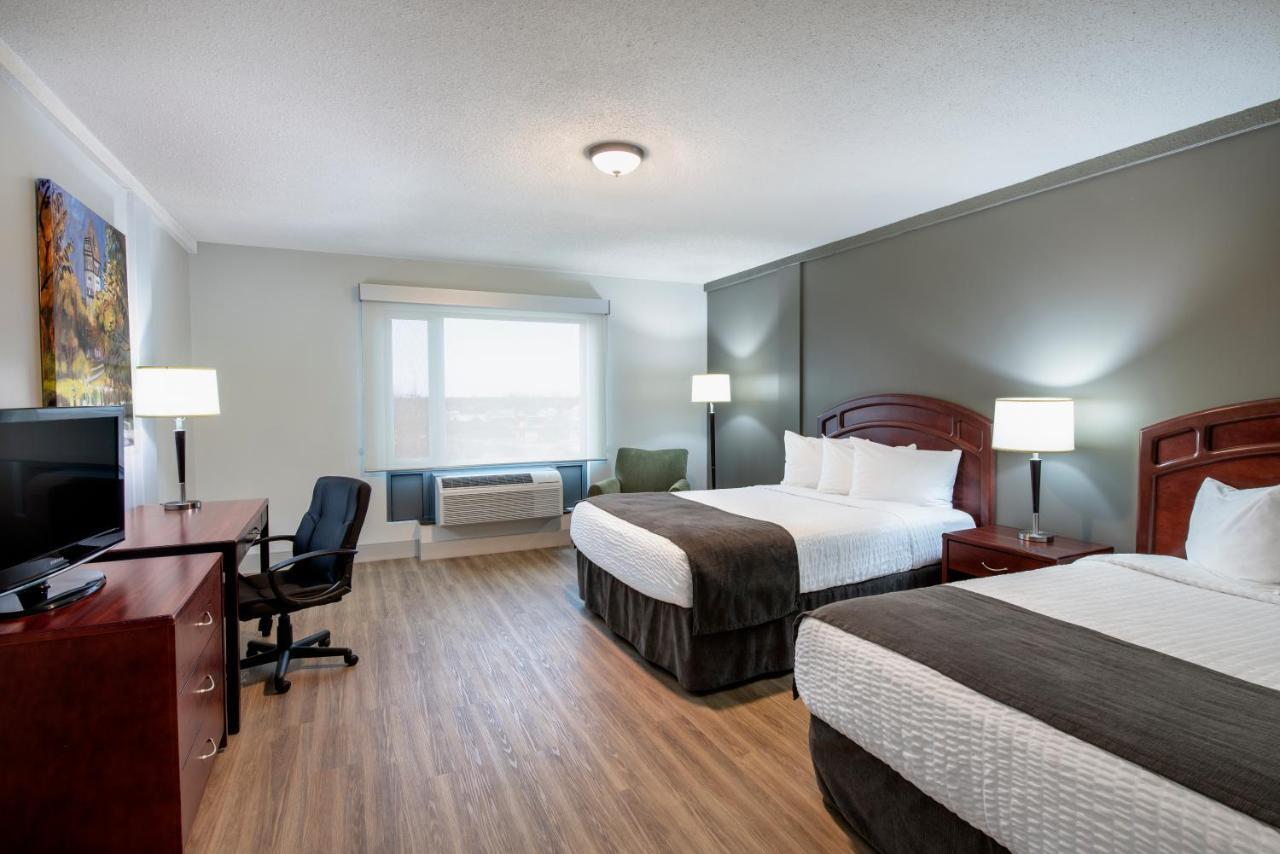 Queen Room with Two Queen Beds