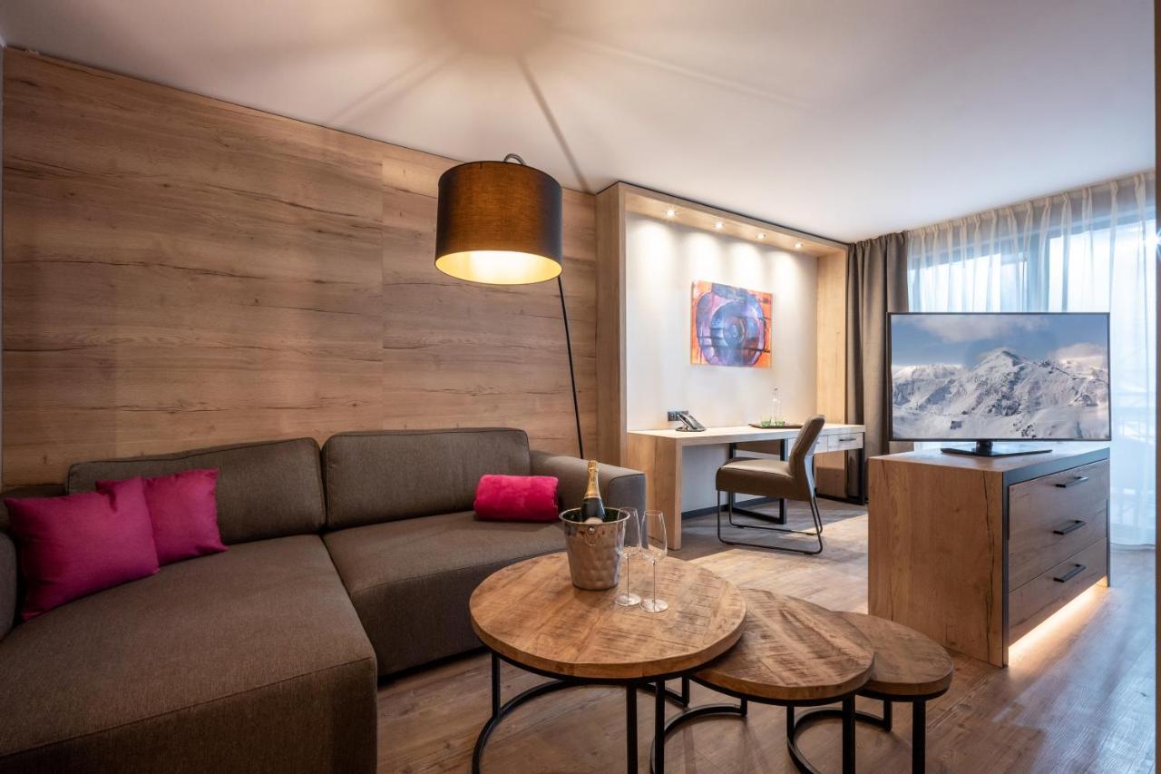 Junior Suite - LIFESTYLE
