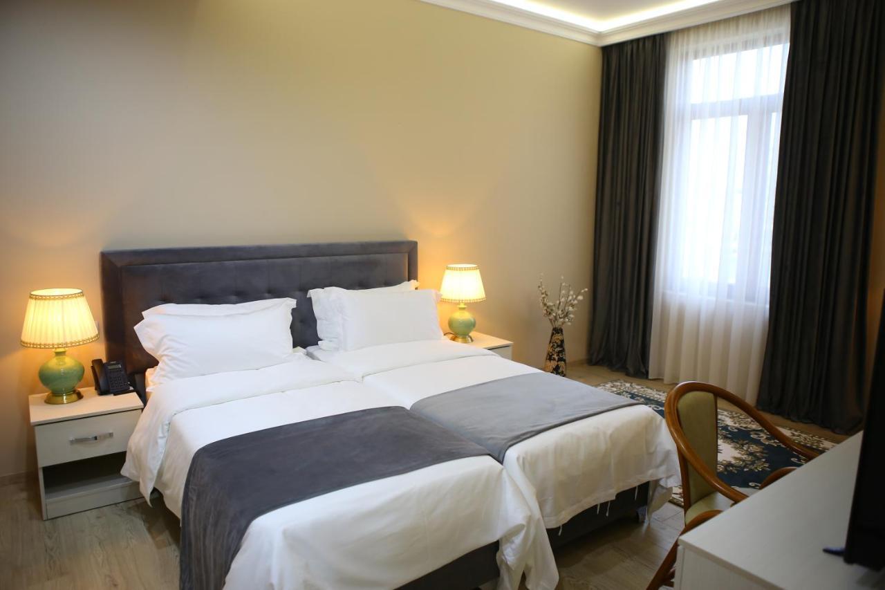 Deluxe Doppel-/Zweibettzimmer