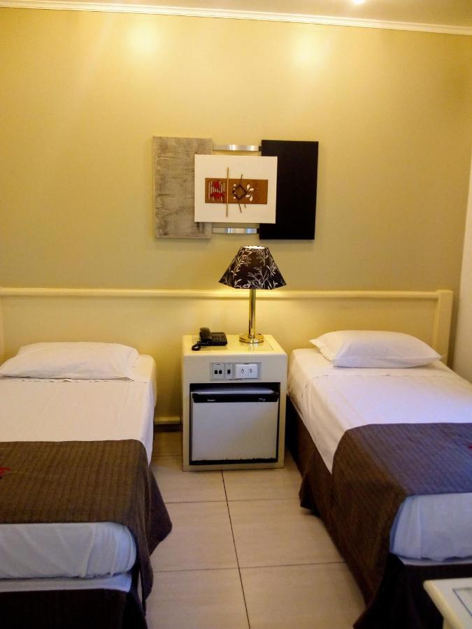 Quarto Standard com 2 Camas de Solteiro