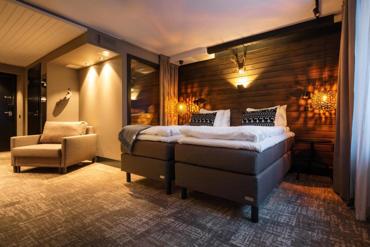 Mystique De Luxe premium Sauna