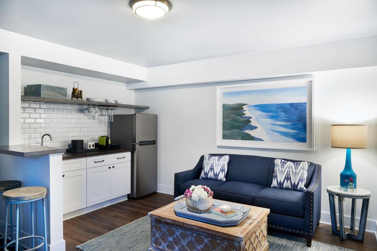 One-Bedroom Suite