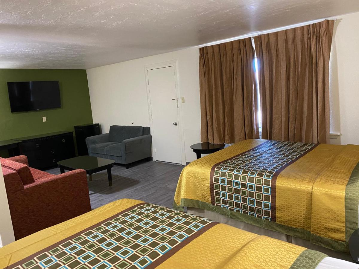 Queen Suite