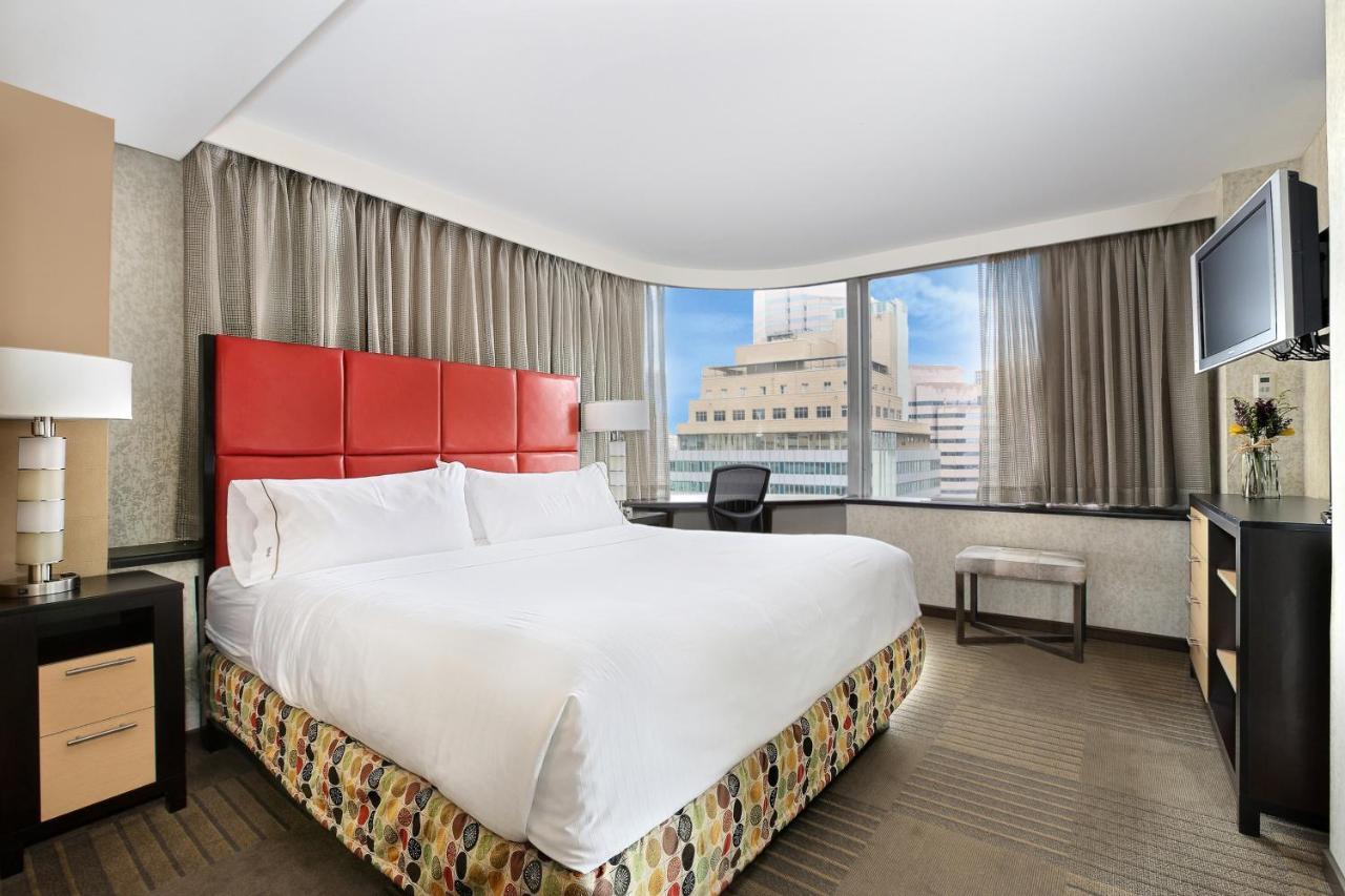 Standard King Room City View