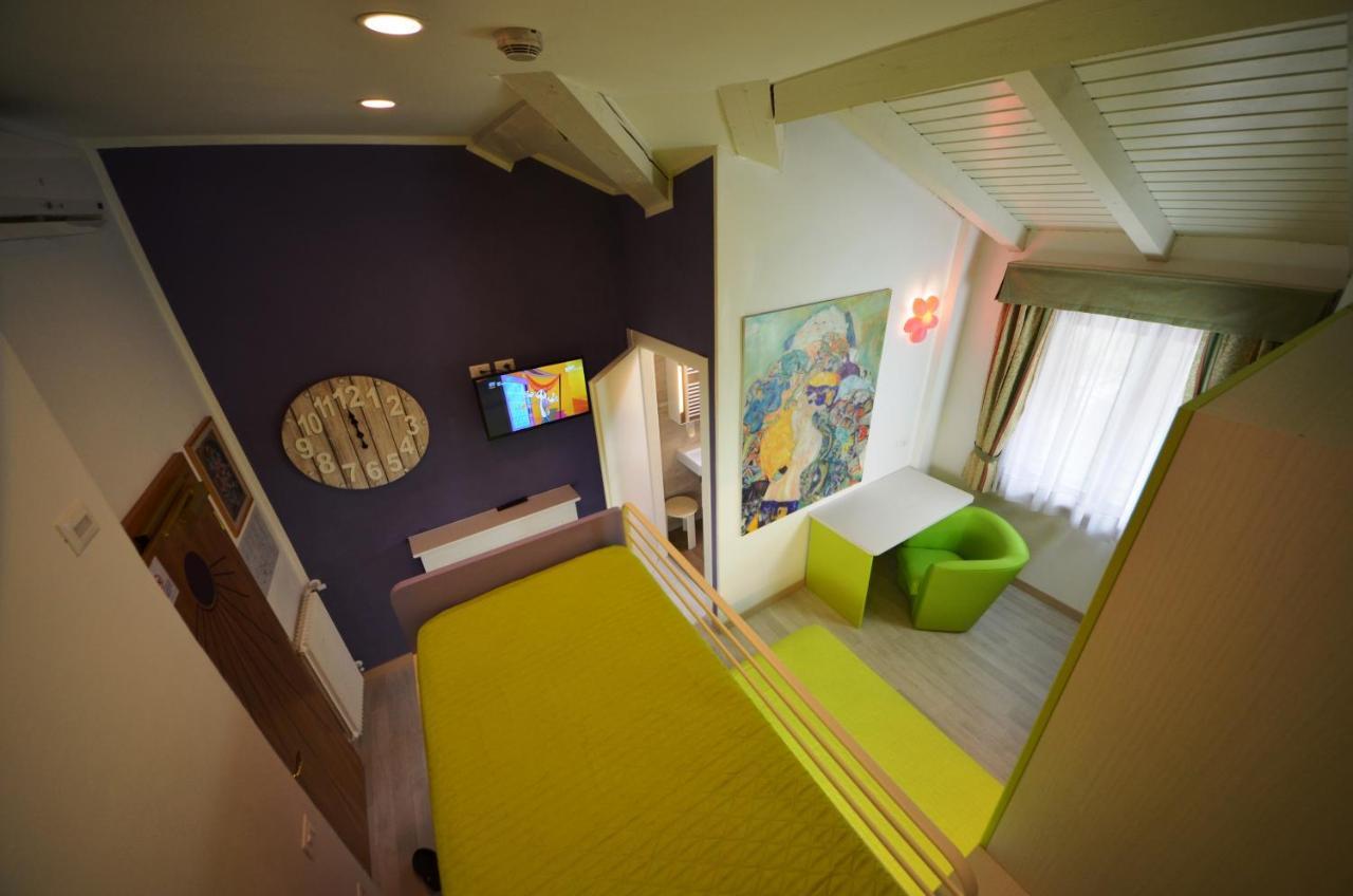 Comfort Triple Room