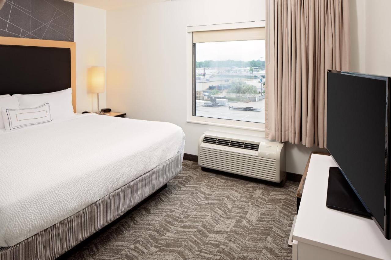 Two Bedroom Suite with Lambeau Field view