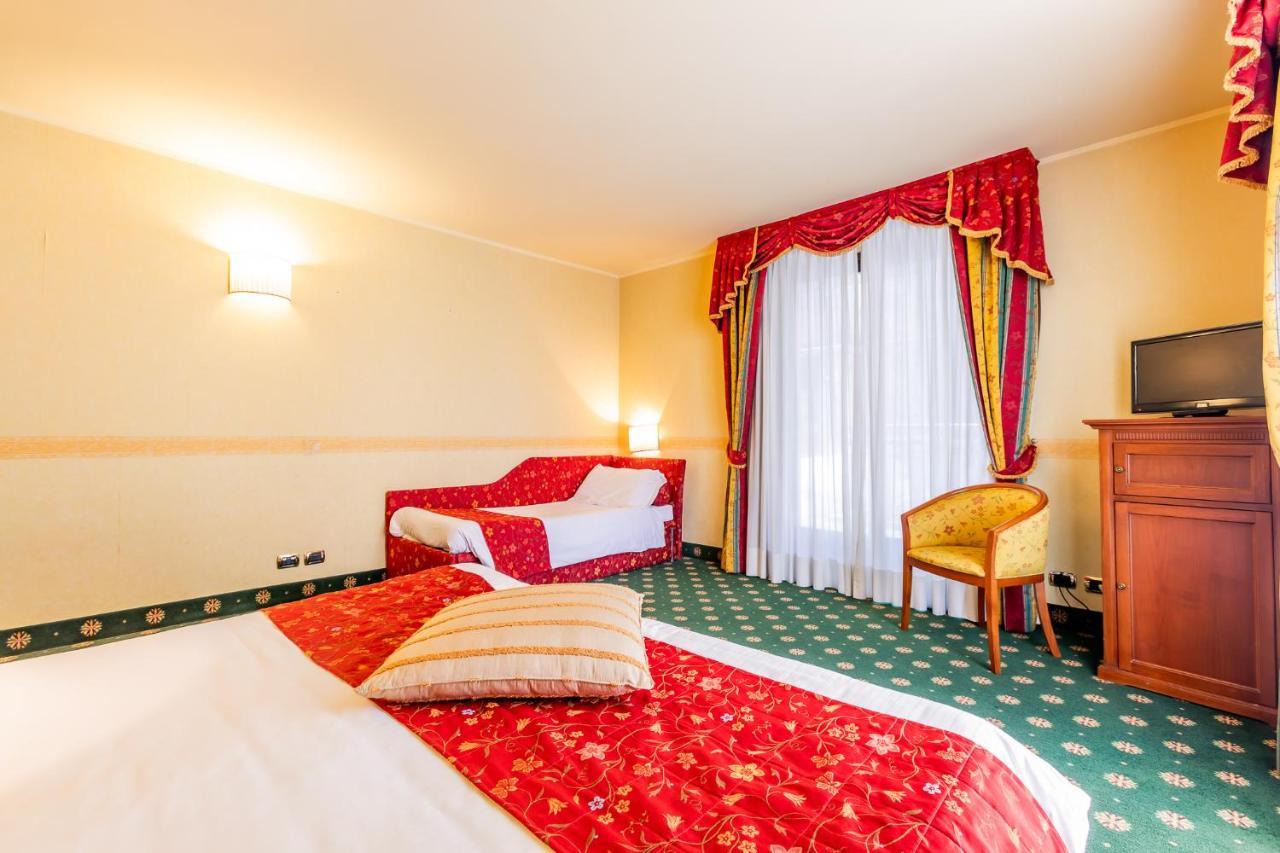 Standard Triple Room,979810387:JPEG