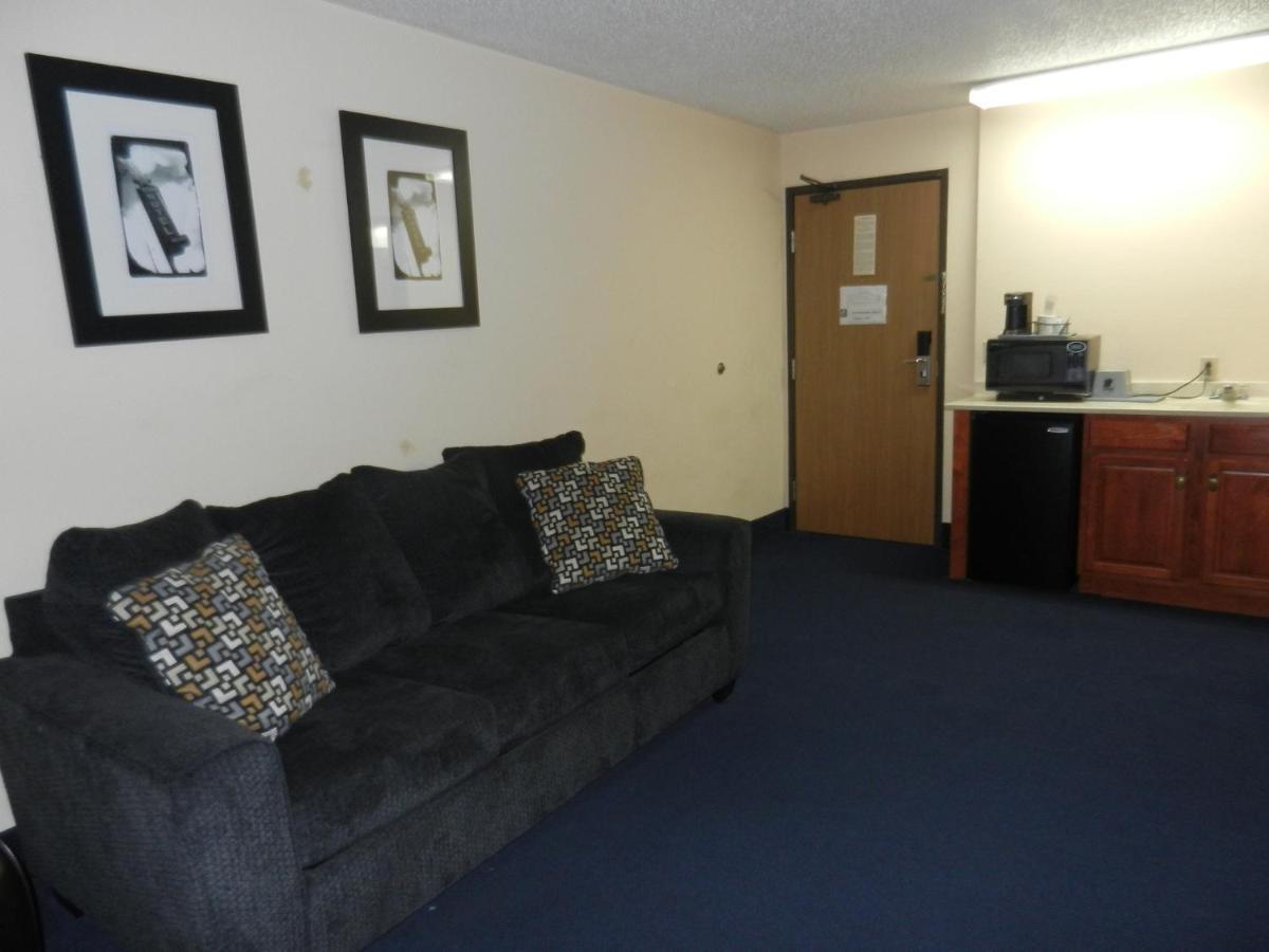 King Studio Suite Non-Smoking