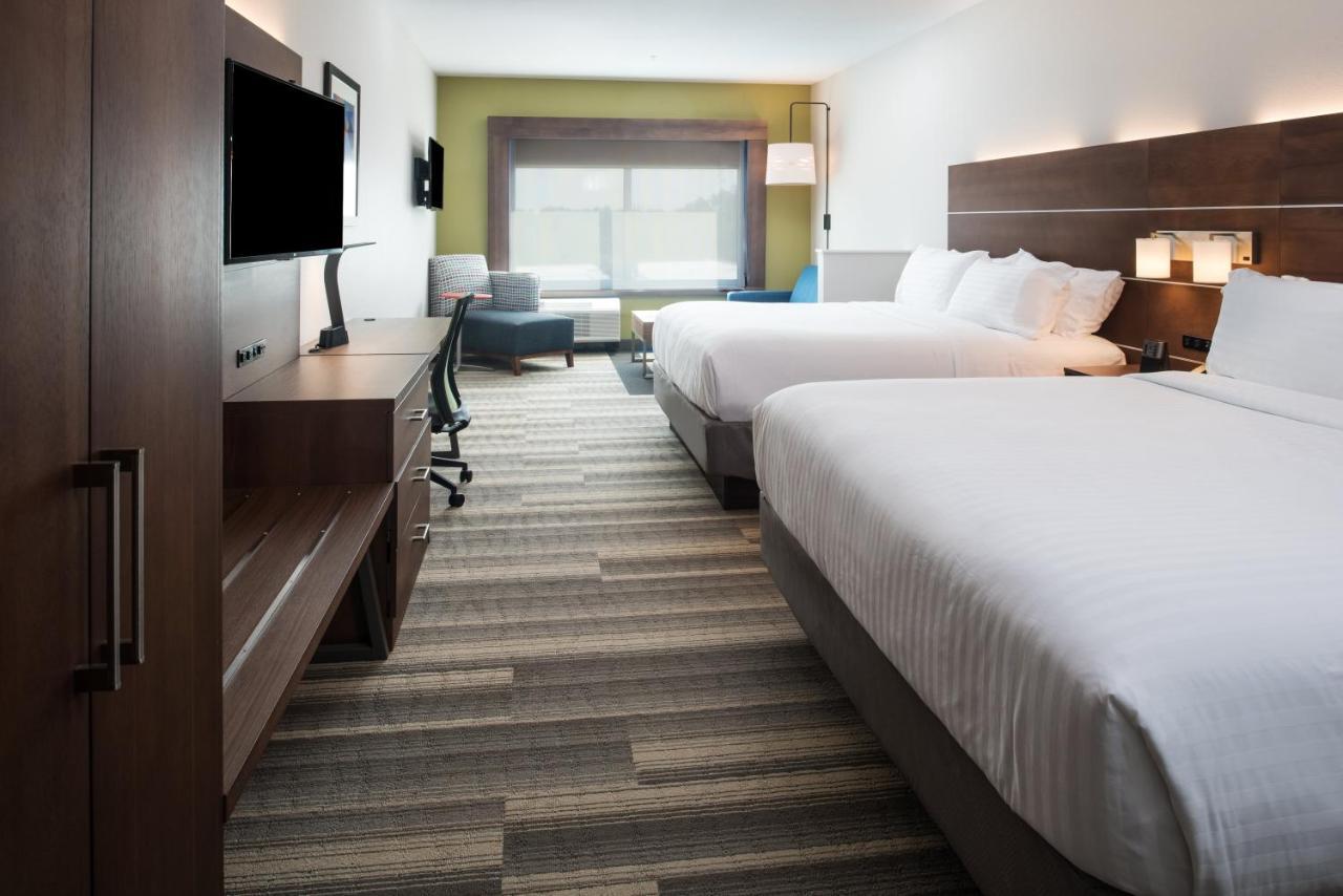 Deluxe Twin Room - Hearing Accessible