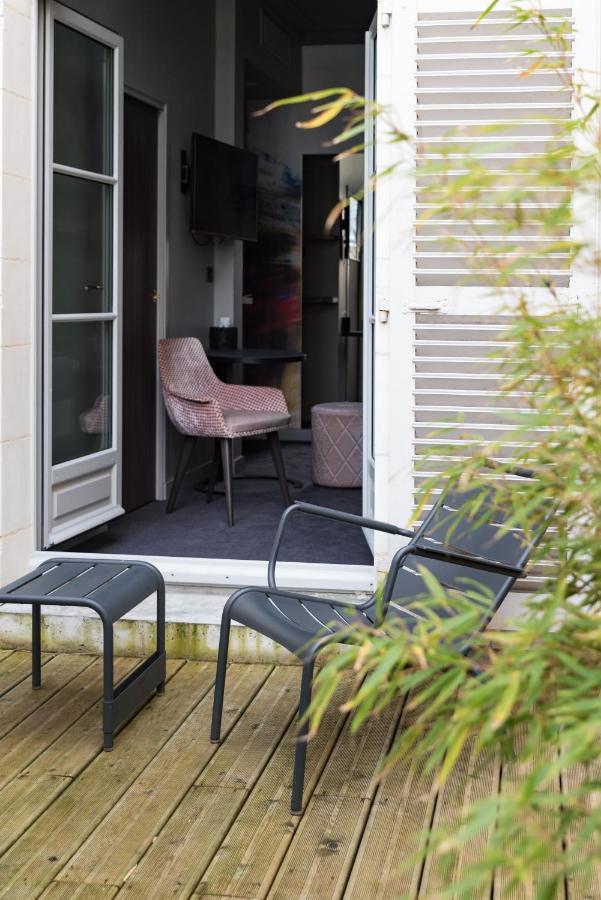 Double or Twin Room Parenthese with Terrace