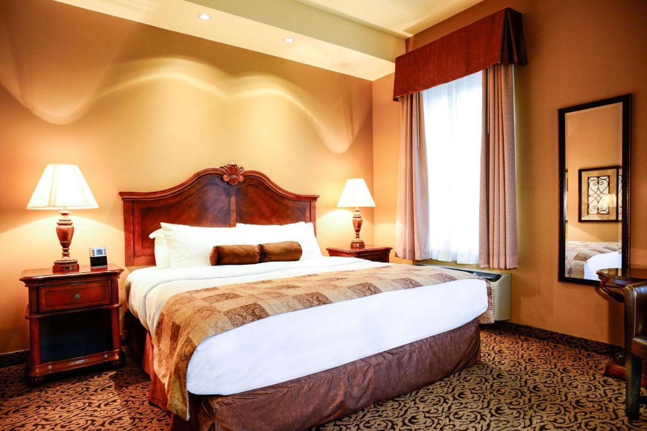 Superior King Room Non-Smoking
