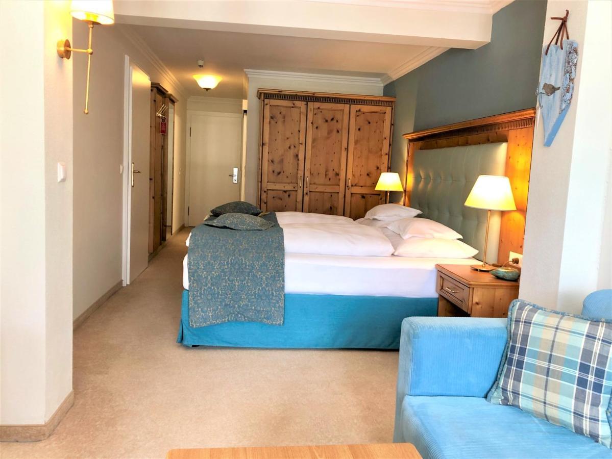 Deluxe Double Room Lake View