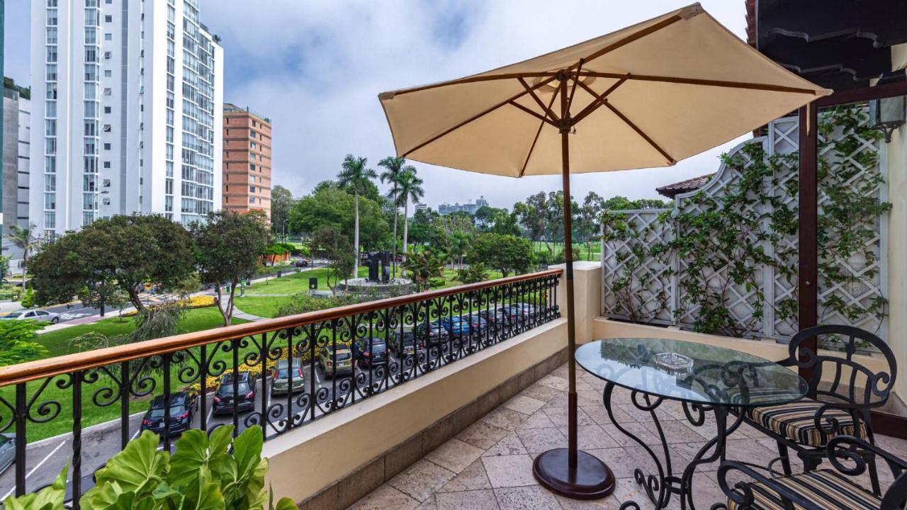Country Club Suite Golf View