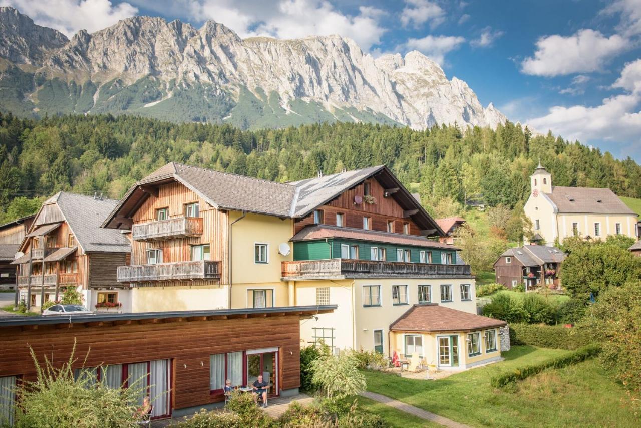 Doppelzimmer mit Balkon