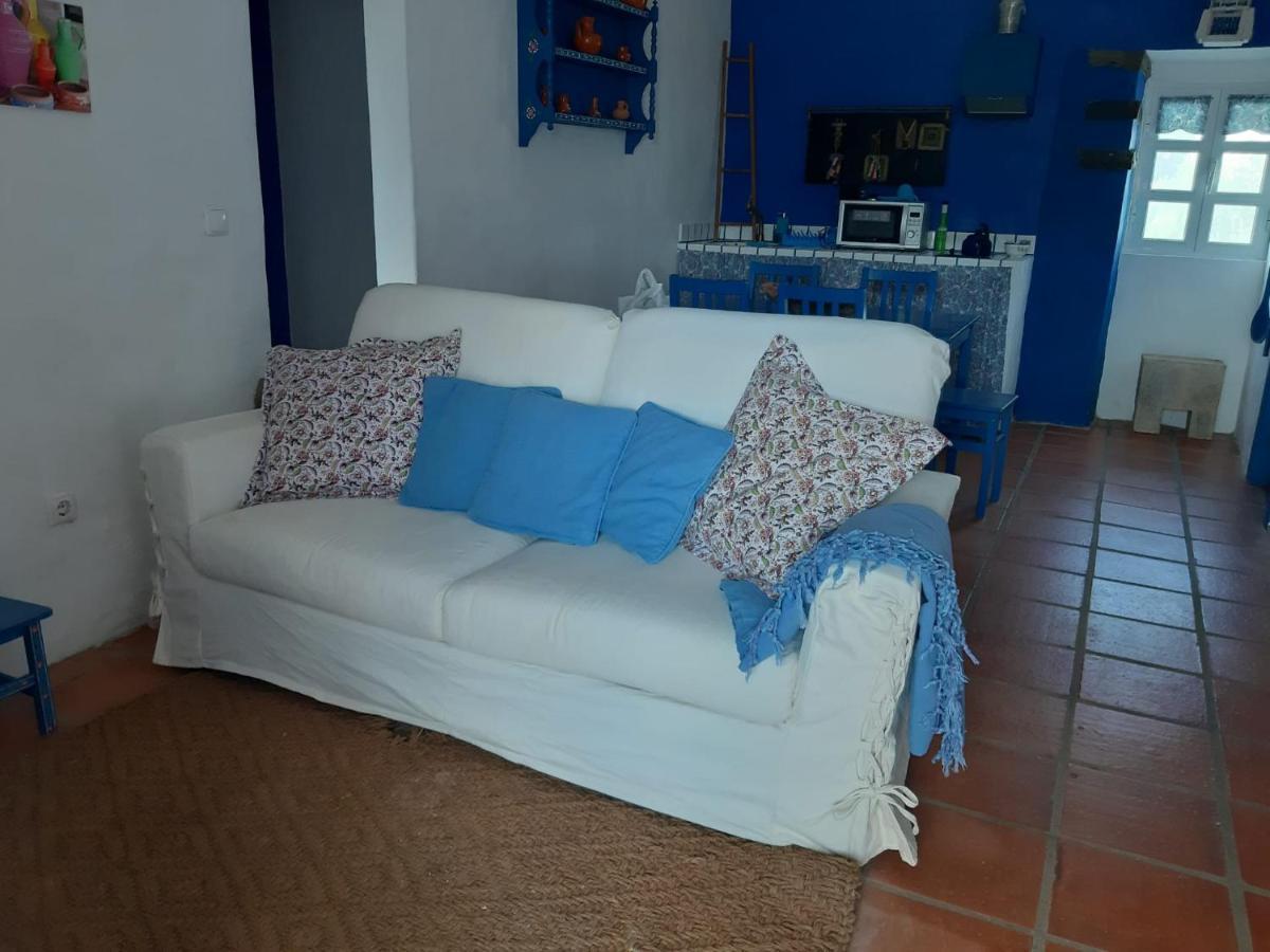 Three-Bedroom Apartment,994148878:JPEG