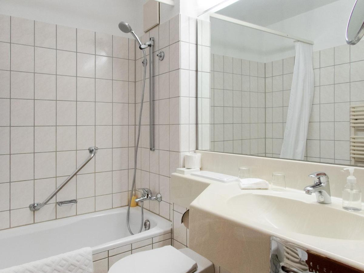 Standard Double Room,993297865:JPEG