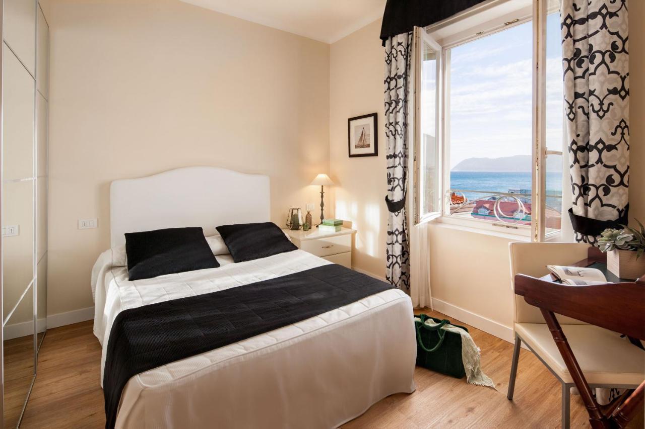 Single Room with Partial Sea View