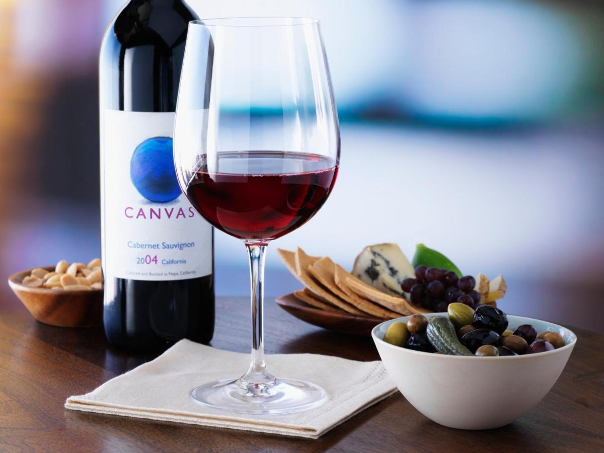 One-Bedroom King Suite with Sofa Bed