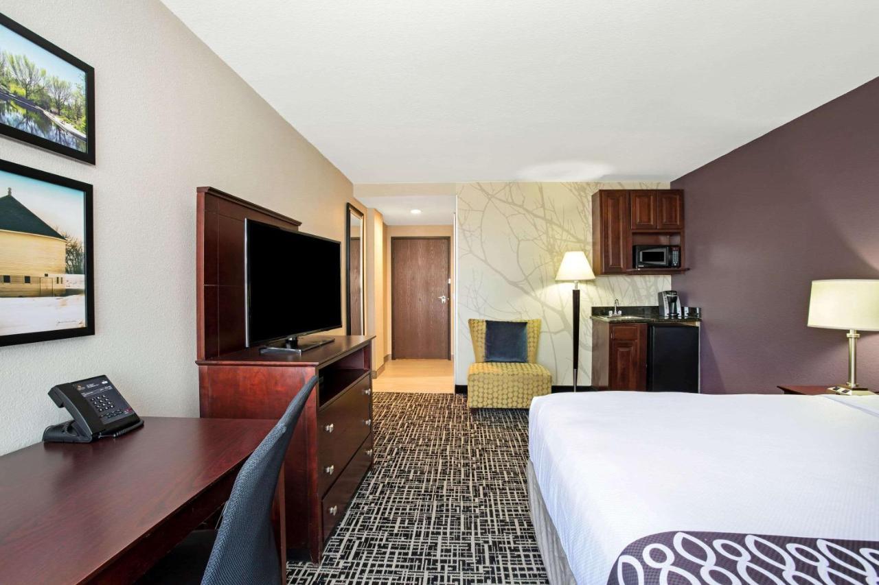 Executive King Room Non-Smoking