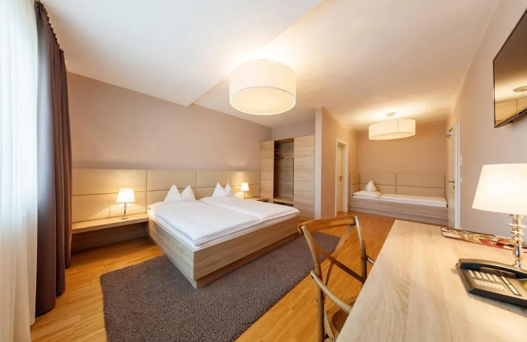 Pfeiler's Bürgerstüberl - Hotel-1