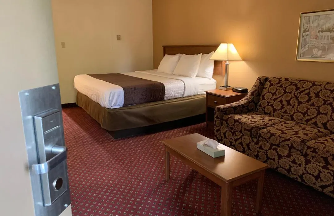 Red Carpet Inn & Suites Ebensburg-1