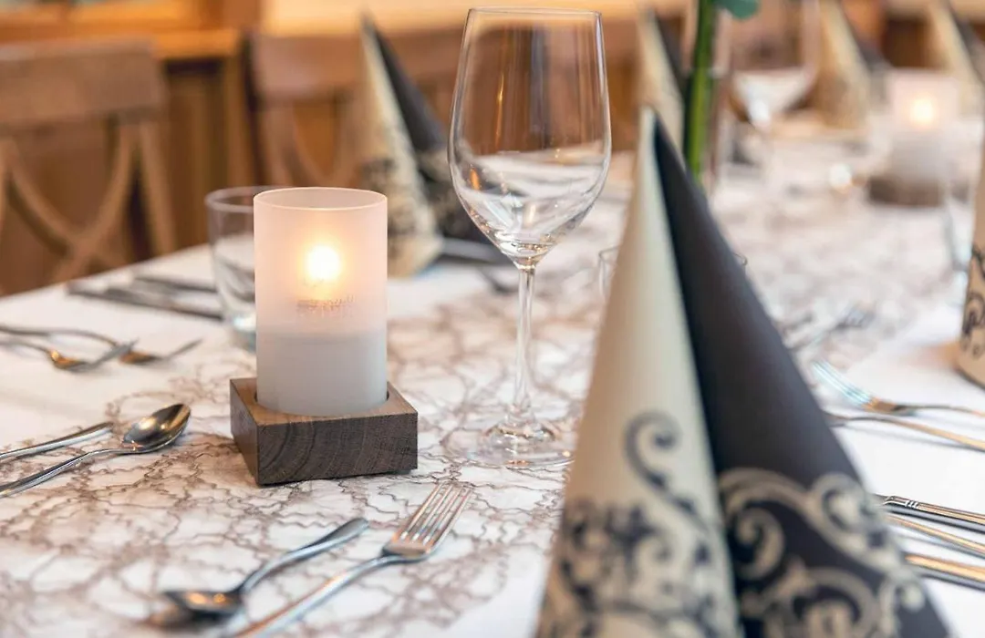 Hotel Restaurant Goldener Hirsch-1