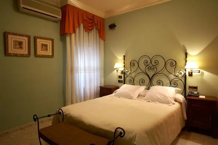 Hotel Juanito-1