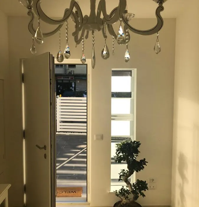 Villa Zaira-1