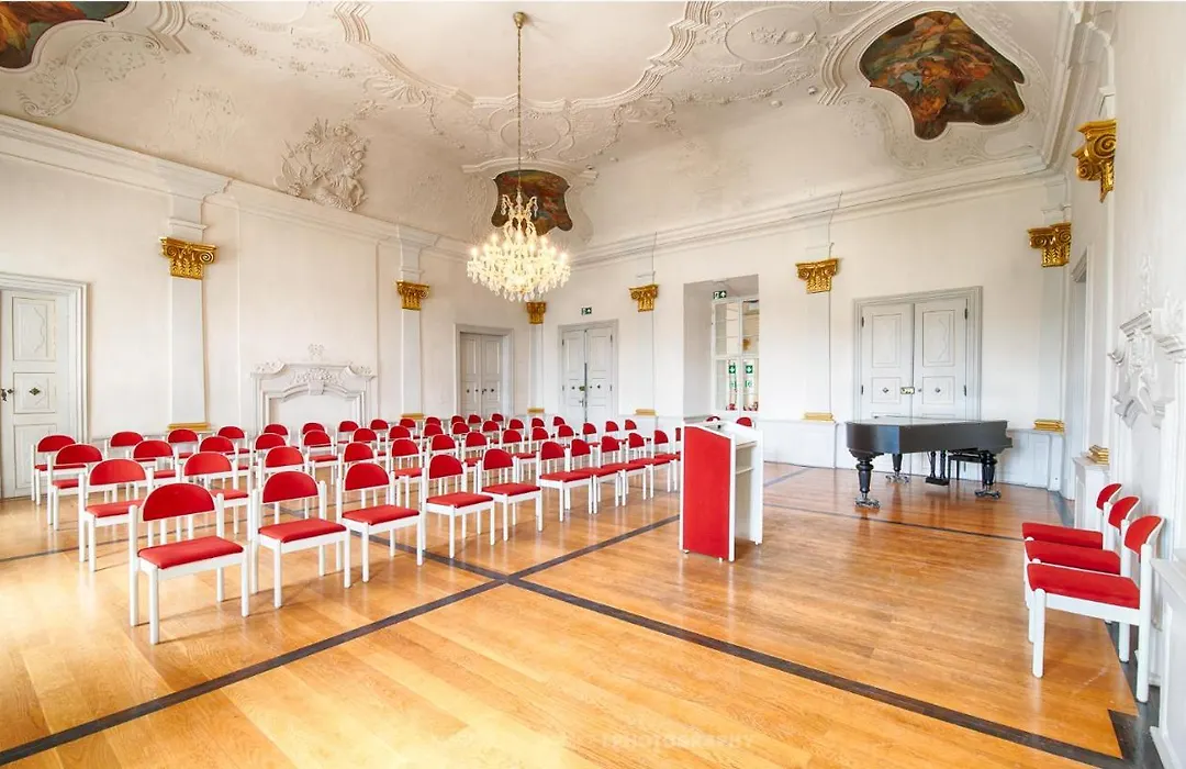 Schlosshotel Horneck-1