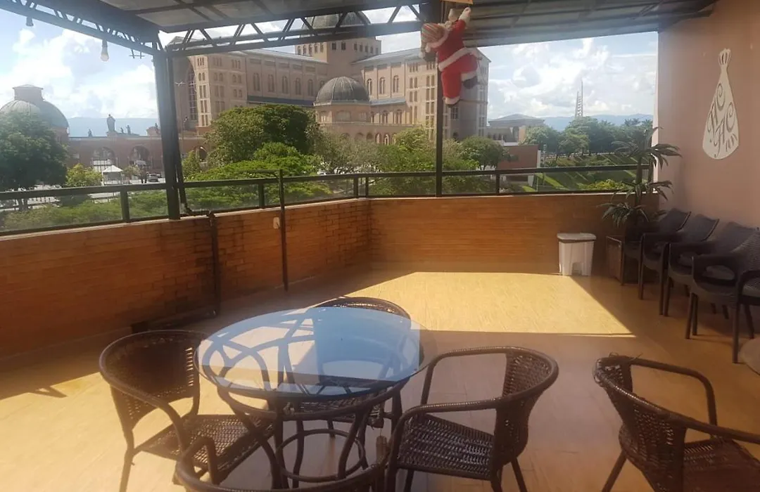 Hotel Colorado-1