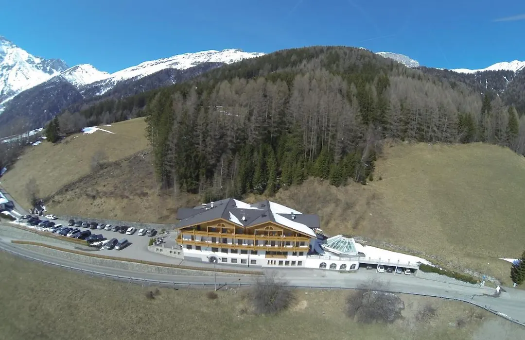 Hotel Kranebitt-1
