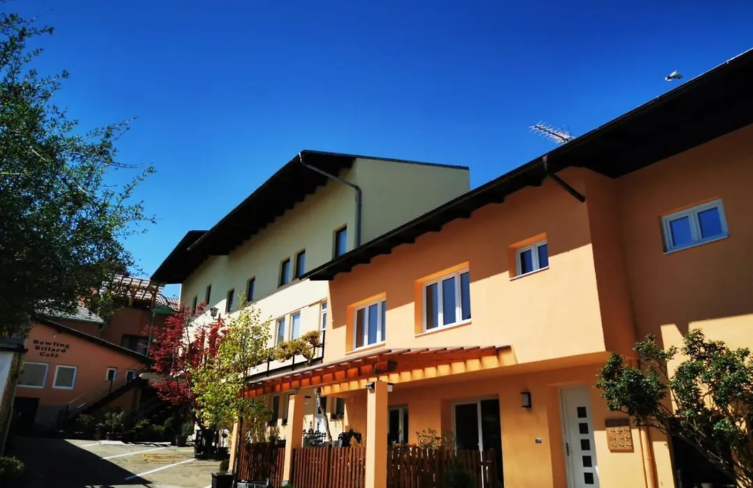 Hotel Goldene Krone-1