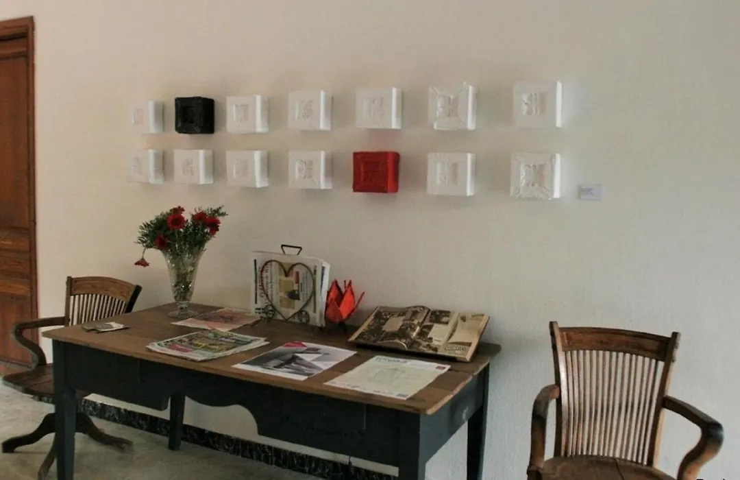 Hostal Montsoliu-1