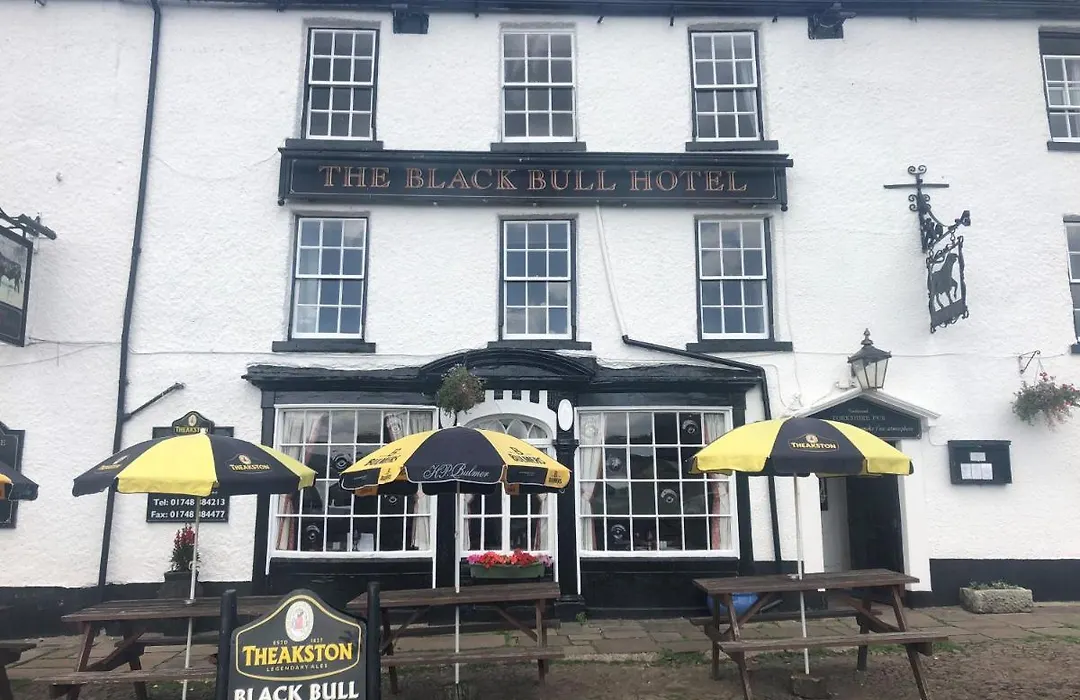 Black Bull Hotel-1