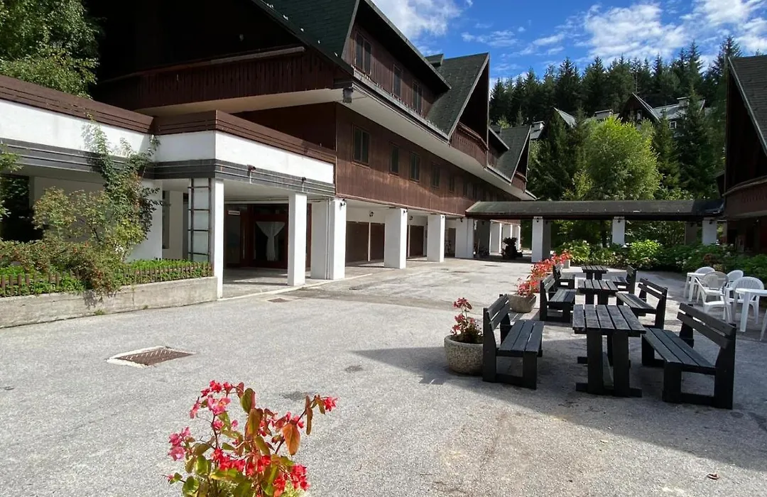 Residence Tarvisio Camporosso-1