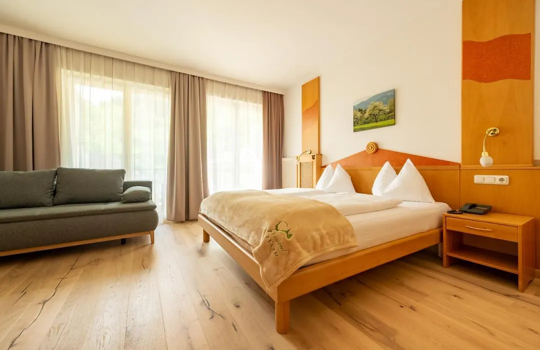 Der Thaller - Wirtshaus - Restaurant - Hotel-1