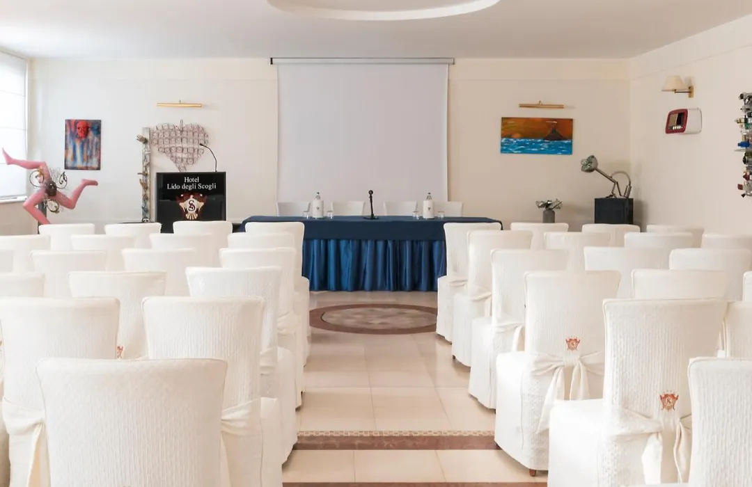 Hotel Lido degli Scogli-1