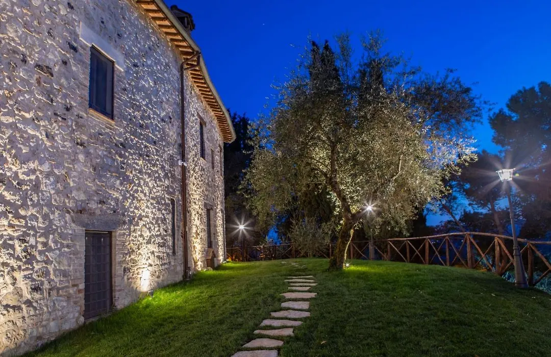 Borgo Petroro-1