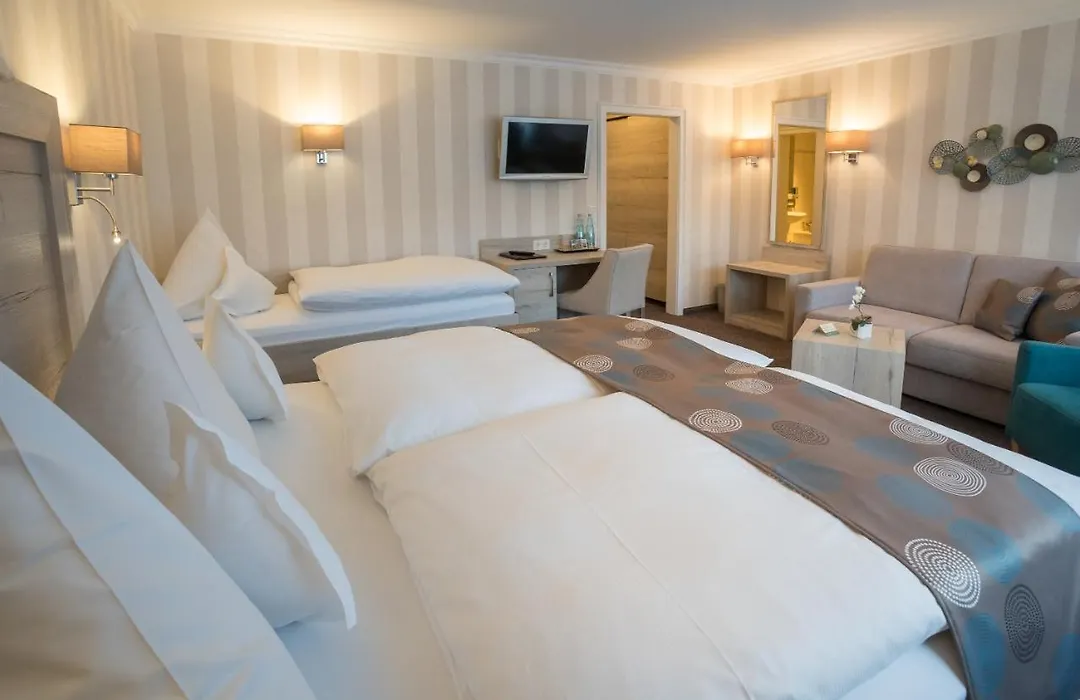 Hotel Garni Fürst von Waldeck-1