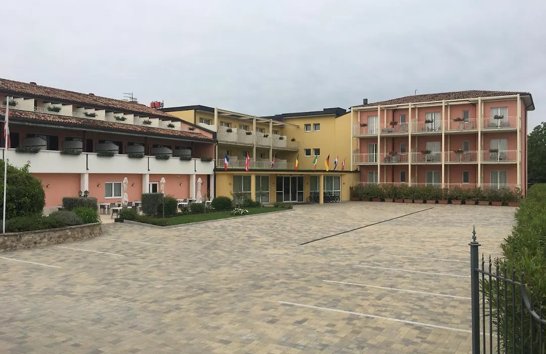 Hotel Bella Lazise-1