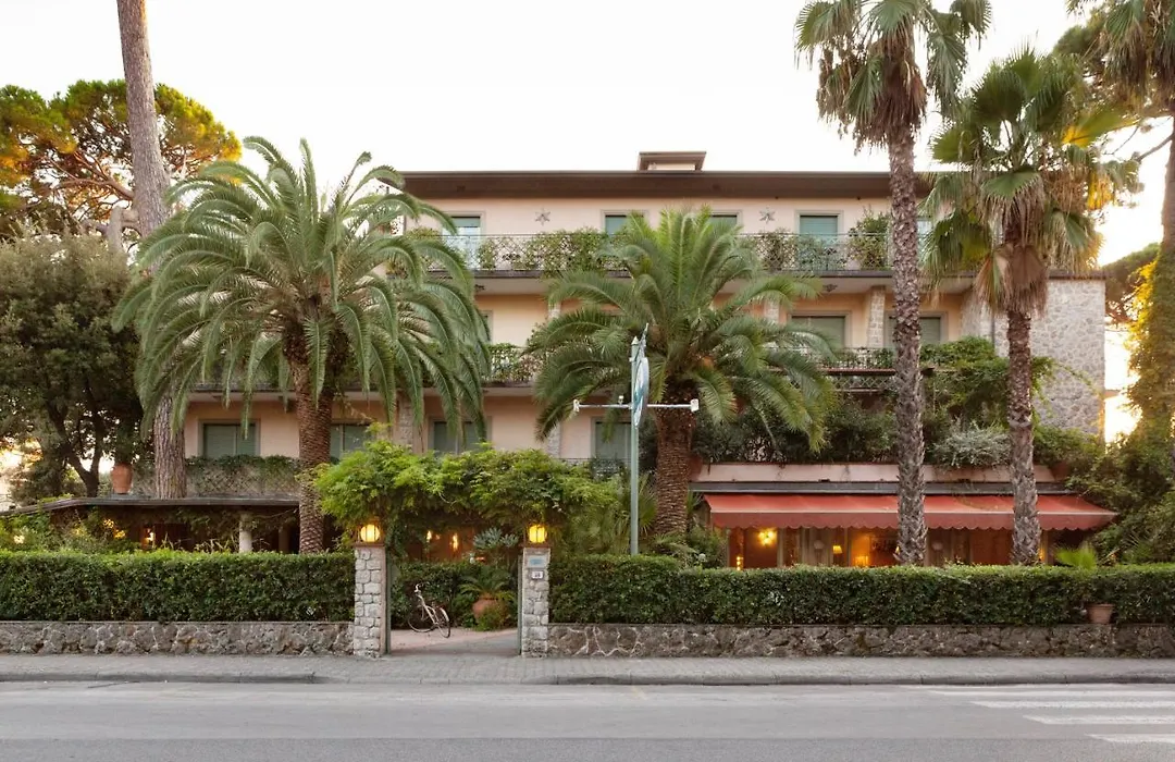 Hotel Mignon-1