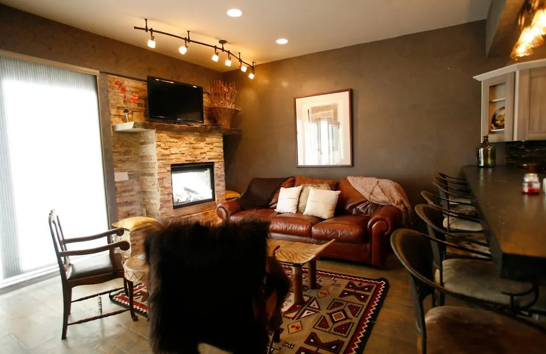 Swan River Inn-1